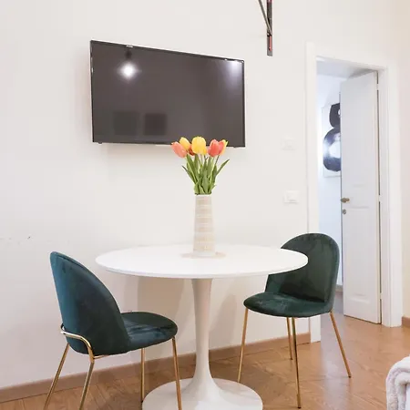 Bruno Domus Colosseo * Roma