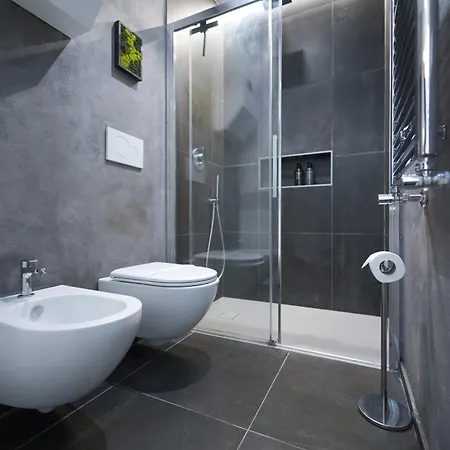 Bruno Domus Colosseo Апартаменты Рим