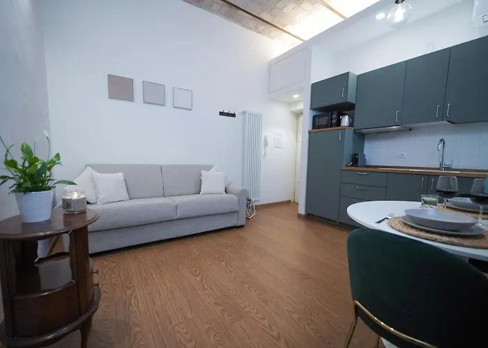 Bruno Domus Colosseo Rome