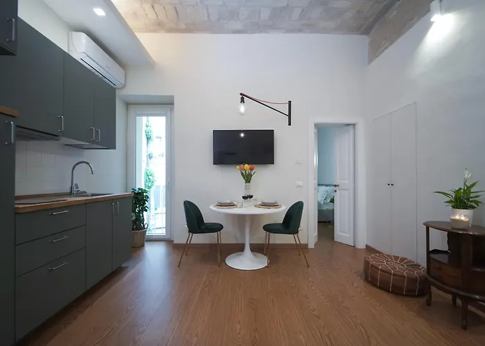 Bruno Domus Colosseo Apartment Rome