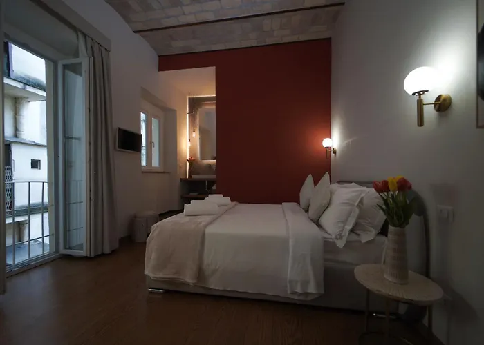 Bruno Domus Colosseo Rome