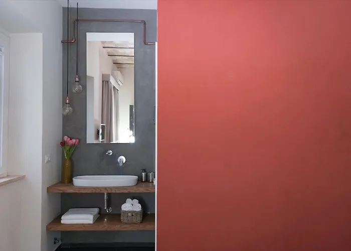 Bruno Domus Colosseo Rome