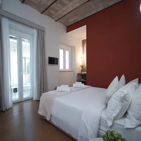 Bruno Domus Colosseo Apartment